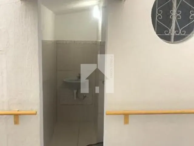 Prédio com 300m², à venda, no bairro Vila Boaventura em Jundiaí