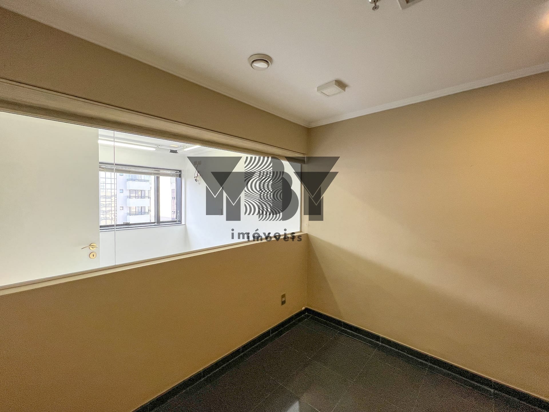 Prédio Inteiro à venda, 80m² - Foto 26