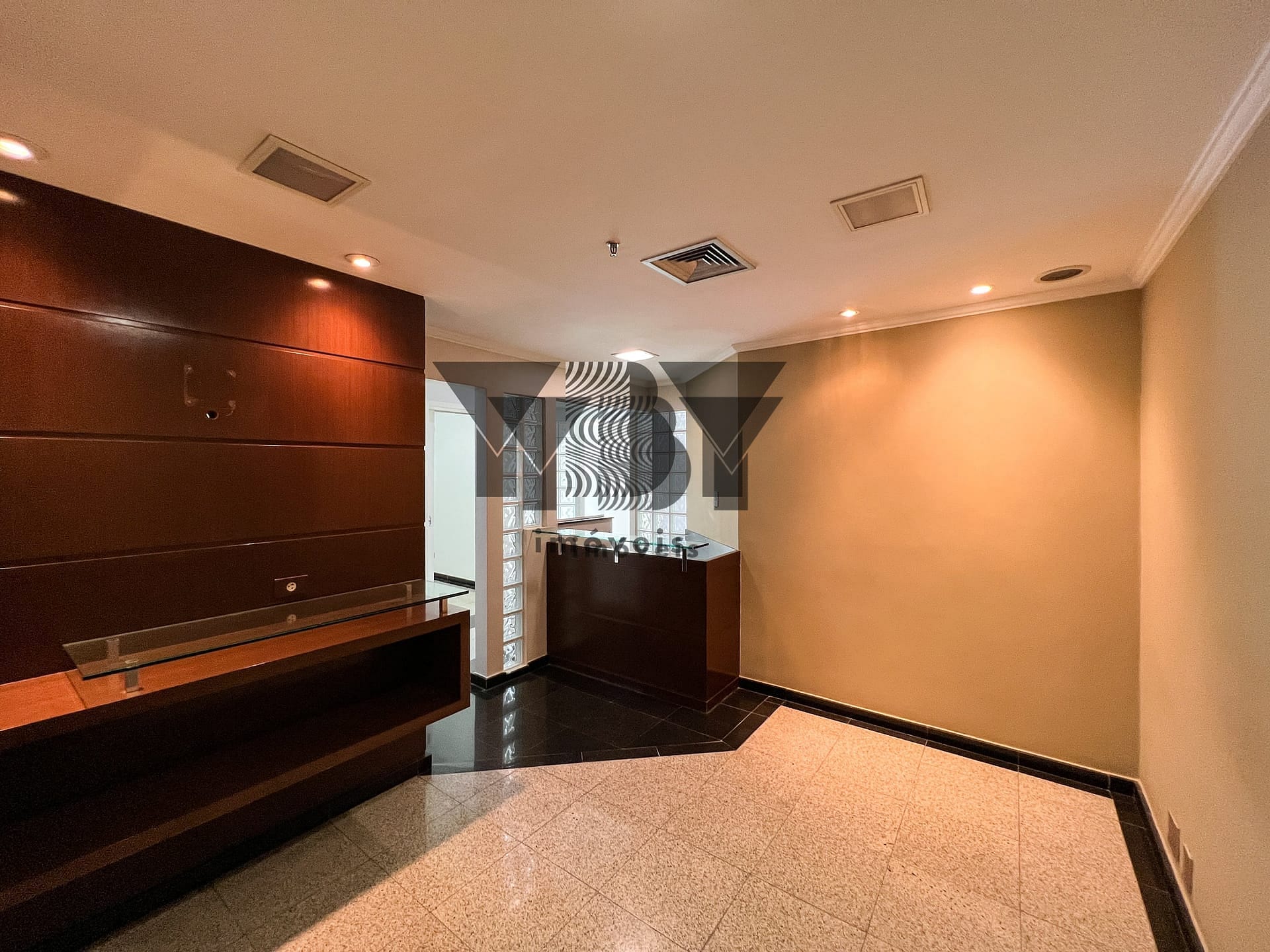 Prédio Inteiro à venda, 80m² - Foto 2