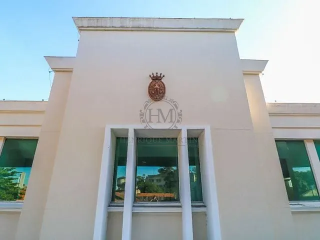 Prédio com 5800m², à venda, no bairro São Cristóvão em Rio de Janeiro