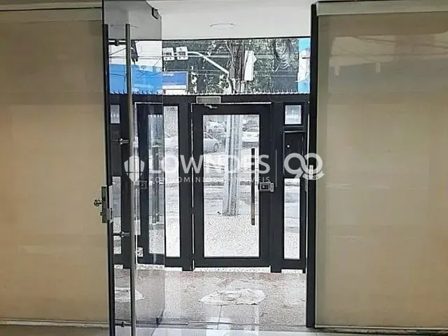 Prédio para alugar, no bairro Laranjeiras em Rio de Janeiro