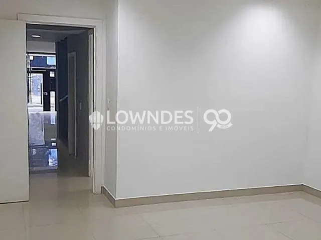 Prédio para alugar, no bairro Laranjeiras em Rio de Janeiro