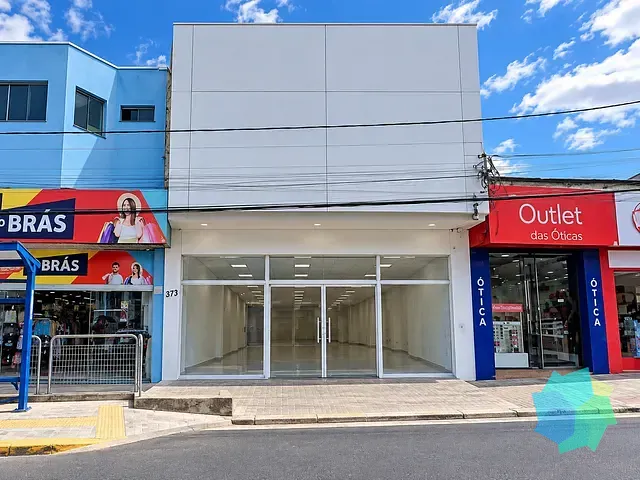 Prédio com 298m², para alugar, no bairro Centro em Salto