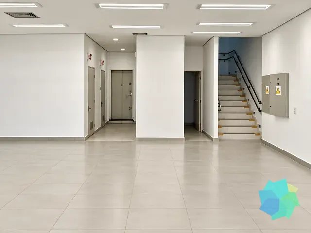 Prédio com 298m², para alugar, no bairro Centro em Salto