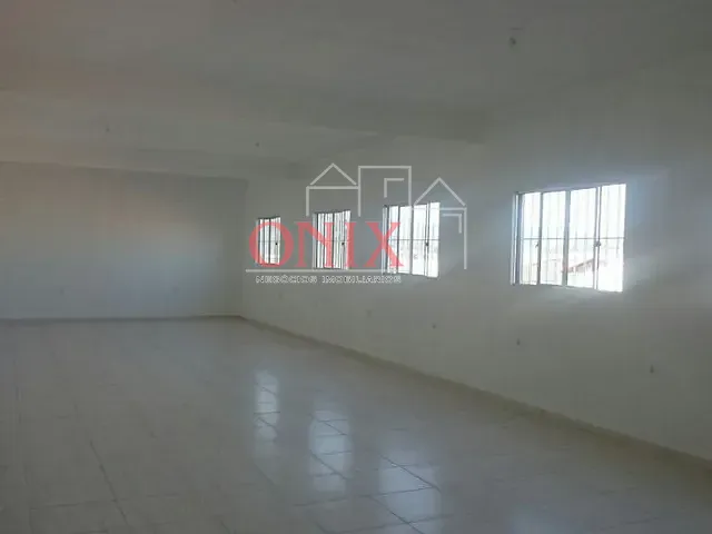 Prédio com 170m², para alugar, no bairro Jundiapeba em Mogi das Cruzes