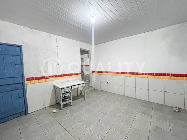 Prédio para alugar, no bairro Henrique Jorge em Fortaleza