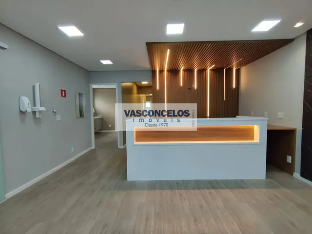 Prédio com 10m² 1 quarto e 2 banheiros, para alugar, no bairro Vila Adyana em São José Dos Campos