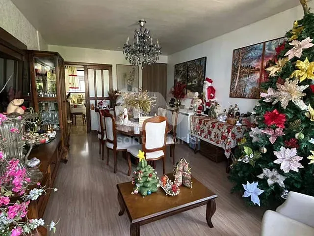 Prédio com 720m², à venda, no bairro Centro em Chapecó