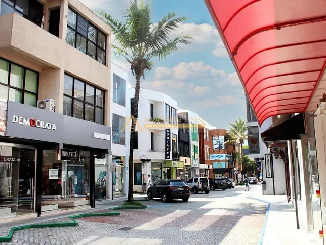 Prédio com 76m², à venda, no bairro Condomínio Centro Comercial Alphaville em Barueri