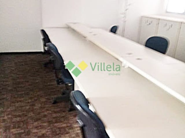 Prédio com 885m², para alugar, no bairro Centro em Poá