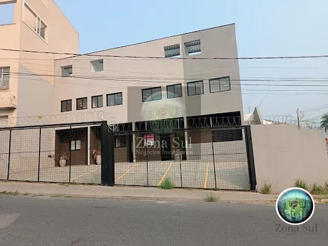 Prédio com 351m² 8 quartos e 8 banheiros, à venda, no bairro Rio Acima em Votorantim