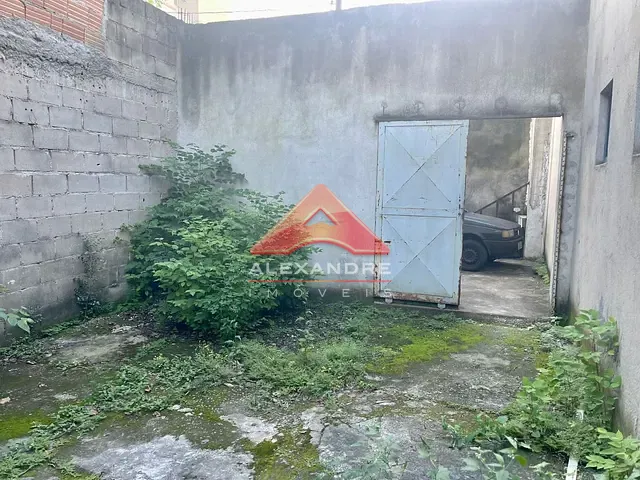 Prédio com 206m², à venda, no bairro Jardim Ismênia em São José dos Campos