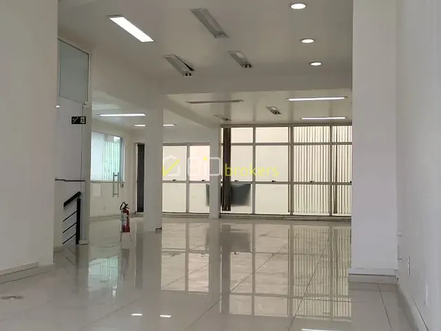 Prédio para alugar, no bairro Vila Lageado em São Paulo