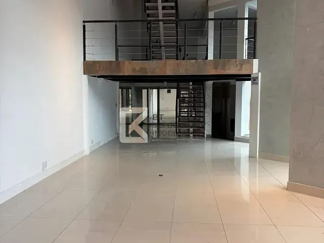 Prédio com 200m², para alugar, no bairro Vila Sfeir em Indaiatuba