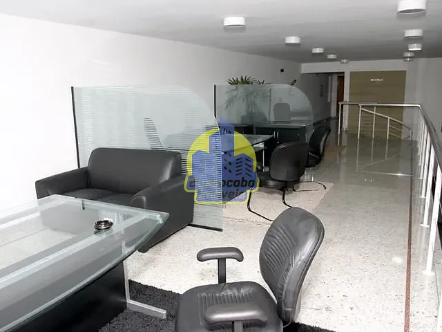 Prédio com 340m², à venda ou para alugar, no bairro Centro em Osasco
