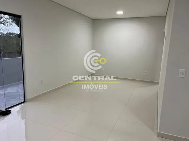 Prédio com 179m² 2 quartos e 2 banheiros, à venda, no bairro Venda das Pedras em Itaboraí