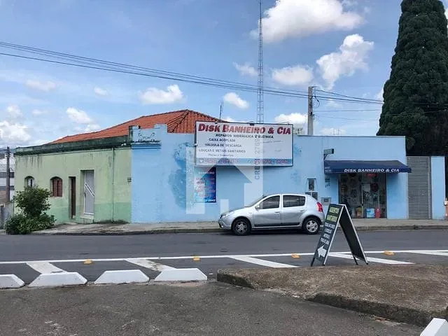 Casa com 319m² 10 quartos e 8 banheiros, à venda, no bairro Vila Isabel Eber em Jundiaí