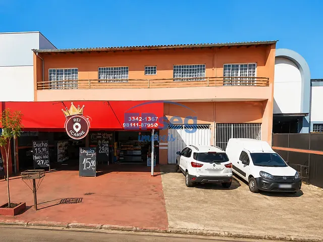 Sobrado à venda, no bairro São Lourenço em Londrina