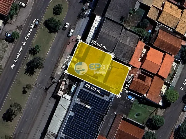 Sobrado à venda, no bairro São Lourenço em Londrina