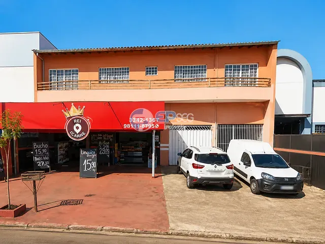 Sobrado à venda, no bairro São Lourenço em Londrina