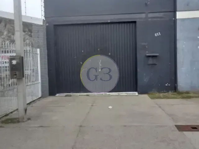 Prédio à venda, no bairro Fragata em Pelotas