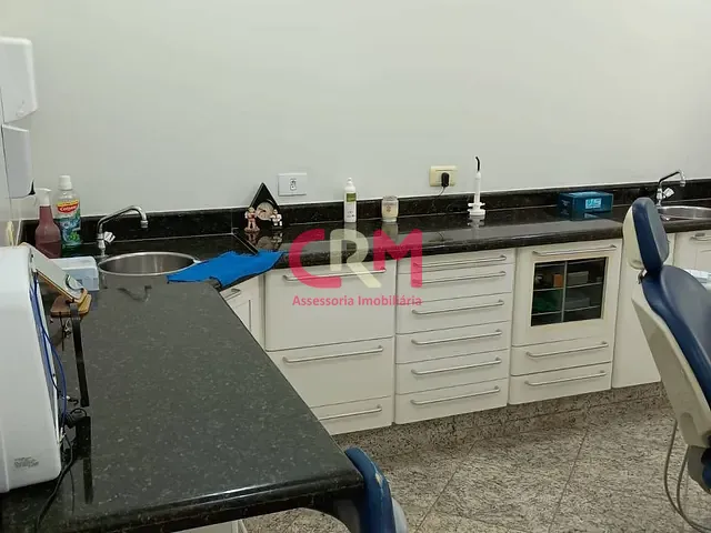 Prédio com 422m², à venda, no bairro Centro/Laranjeiras em Taquaritinga