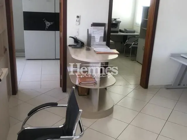 Prédio com 300m², à venda, no bairro Jardim de Itapoan em Paulínia