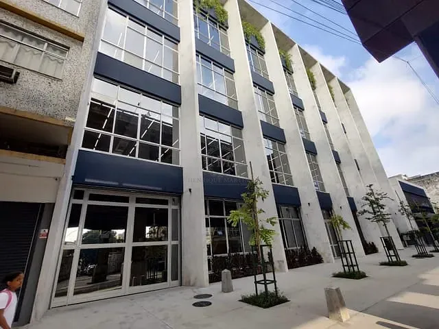 Prédio com 6500m², à venda ou para alugar, no bairro São Cristóvão em Rio de Janeiro