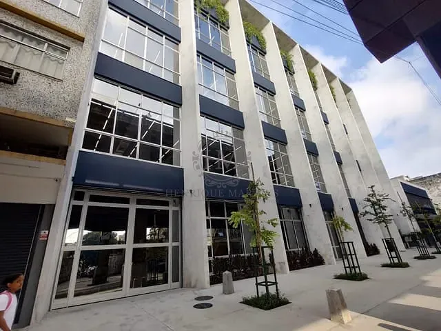 Prédio com 6500m², à venda ou para alugar, no bairro São Cristóvão em Rio de Janeiro