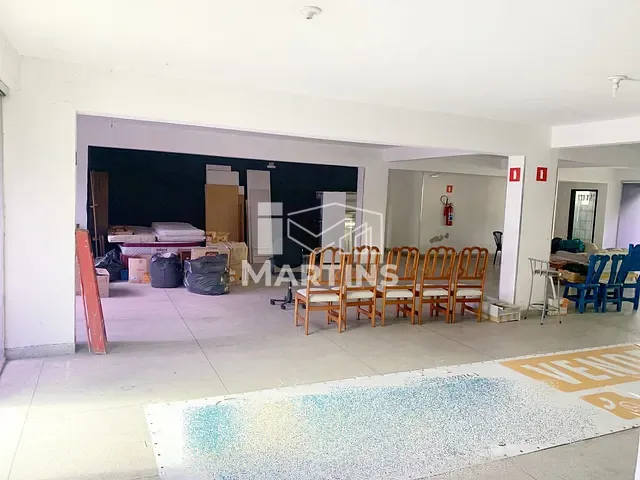 Prédio com 1026m², à venda, no bairro Vila Pirajussara em São Paulo