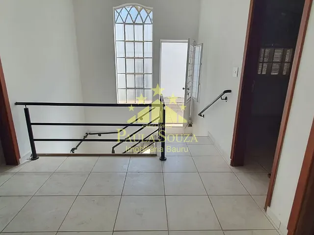 Prédio para alugar, no bairro Vila Cardia em Bauru