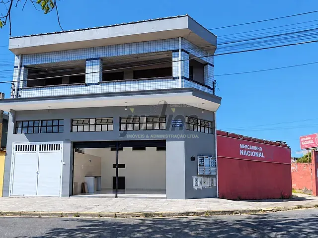 Prédio com 328m², à venda, no bairro Cidade Anchieta em Itanhaém