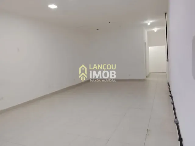 Prédio à venda, no bairro Vila Vianelo em Jundiaí