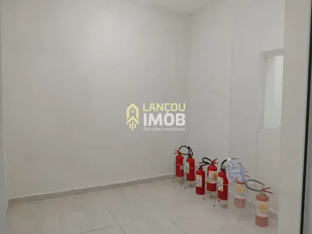 Prédio à venda, no bairro Vila Vianelo em Jundiaí