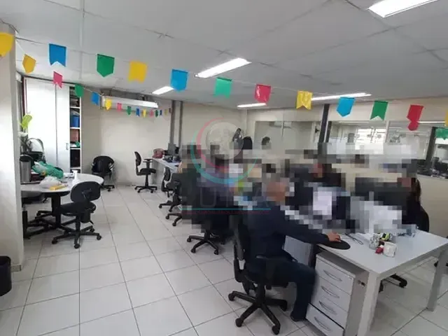 Prédio com 1200m², à venda ou para alugar, no bairro Chácara Santo Antônio (Zona Sul) em São Paulo