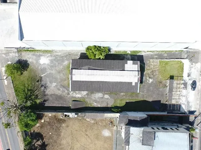 Prédio com 2000m², à venda, no bairro Braz Cubas em Mogi das Cruzes