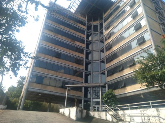 Prédio à venda ou para alugar, no bairro Jardim Independência em São Paulo