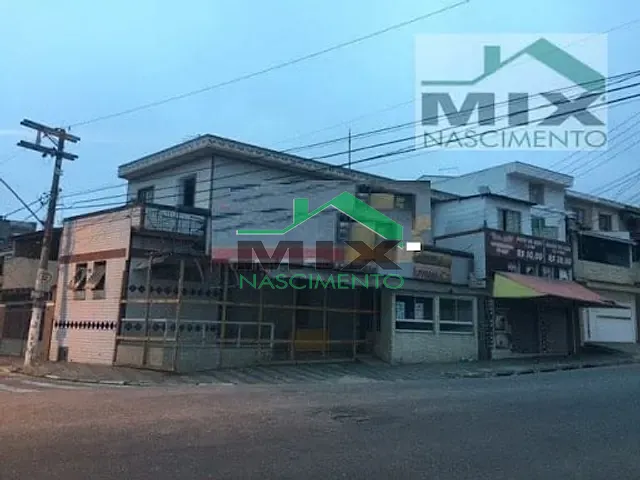 Prédio com 434m² 1 quarto e 1 banheiro, à venda, no bairro Taboão em Diadema
