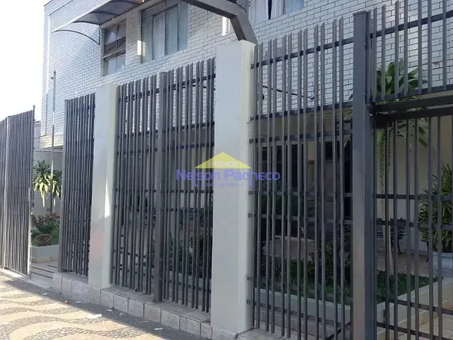 Prédio com 915m², à venda, no bairro Centro em Capivari