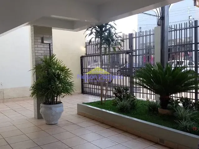 Prédio com 915m², à venda, no bairro Centro em Capivari