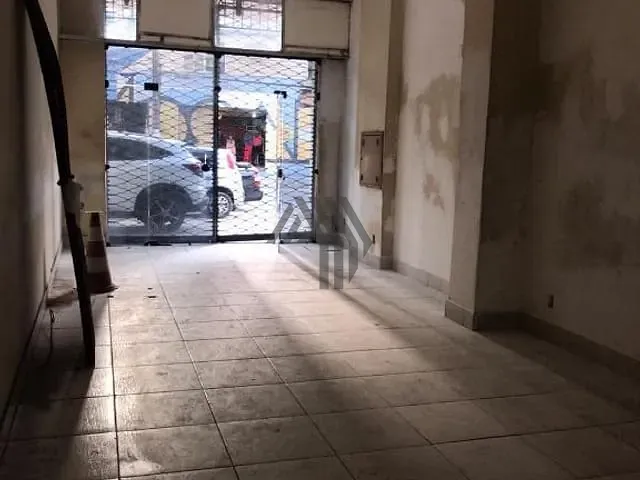 Prédio com 1300m², para alugar, no bairro São Brás em Belém