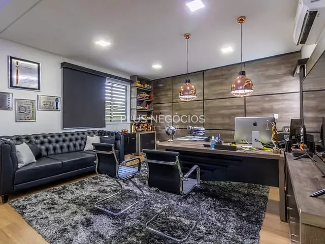 Prédio com 300m², à venda, no bairro Além Ponte em Sorocaba