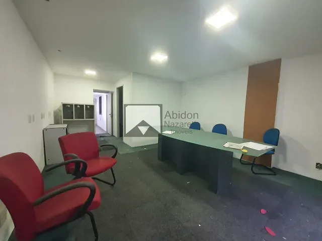 Prédio com 360m², à venda ou para alugar, no bairro São Francisco em Niterói