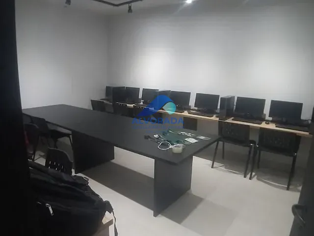 Prédio à venda ou para alugar, no bairro Vila Ema em São José dos Campos