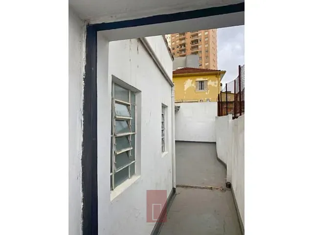Prédio com 300m², para alugar, no bairro Santana em São Paulo