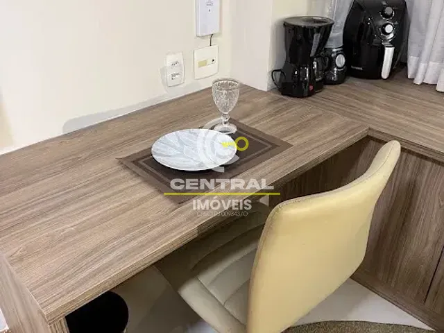 Prédio para alugar, no bairro Centro em Itaboraí