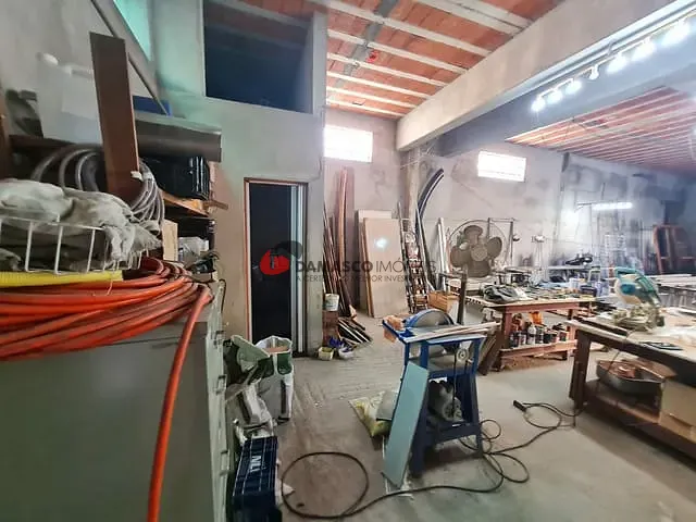 Prédio com 120m², à venda, no bairro Olímpico em São Caetano do Sul