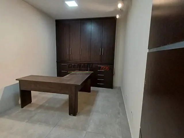 Prédio com 500m², para alugar, no bairro Jardim Kioto II em Indaiatuba