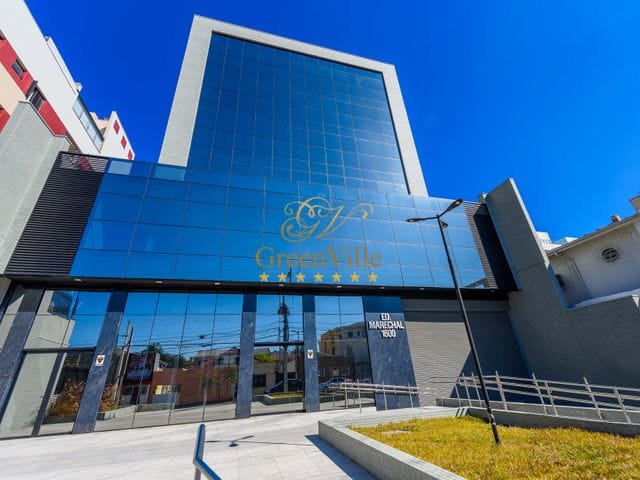 Foto do Prédio - Prédio comercial de luxo à venda, todos os pavimentos, 3.837m2, 64 vagas de garagens, 6 pavimentos, Alto da Rua XV, Curitiba, PR | Imobiliária GreenVille