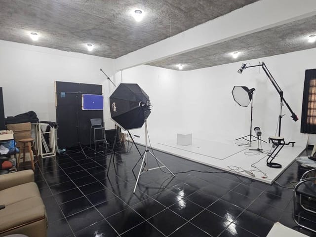 Prédio com 360m², à venda, no bairro Jardins em Aracaju